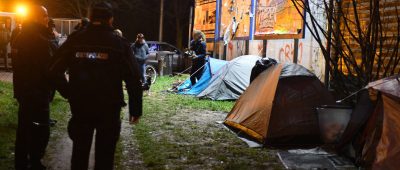 Stadt räumt Zelte von Obdachlosen an der Wärmestube Saarbrücken