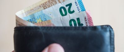 Geldbörse mit über 1.000 Euro in St. Ingbert gefunden: Frau verhält sich vorbildlich
