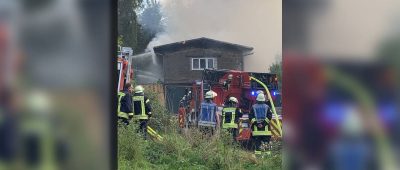 Haus in Wadern-Krettnich nach Brand unbewohnbar: Löscharbeiten bis tief in die Nacht
