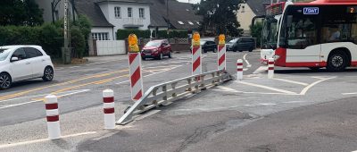 Zu gefährlich: Linksabbiegen in die Hornstraße verhindern jetzt Barrieren