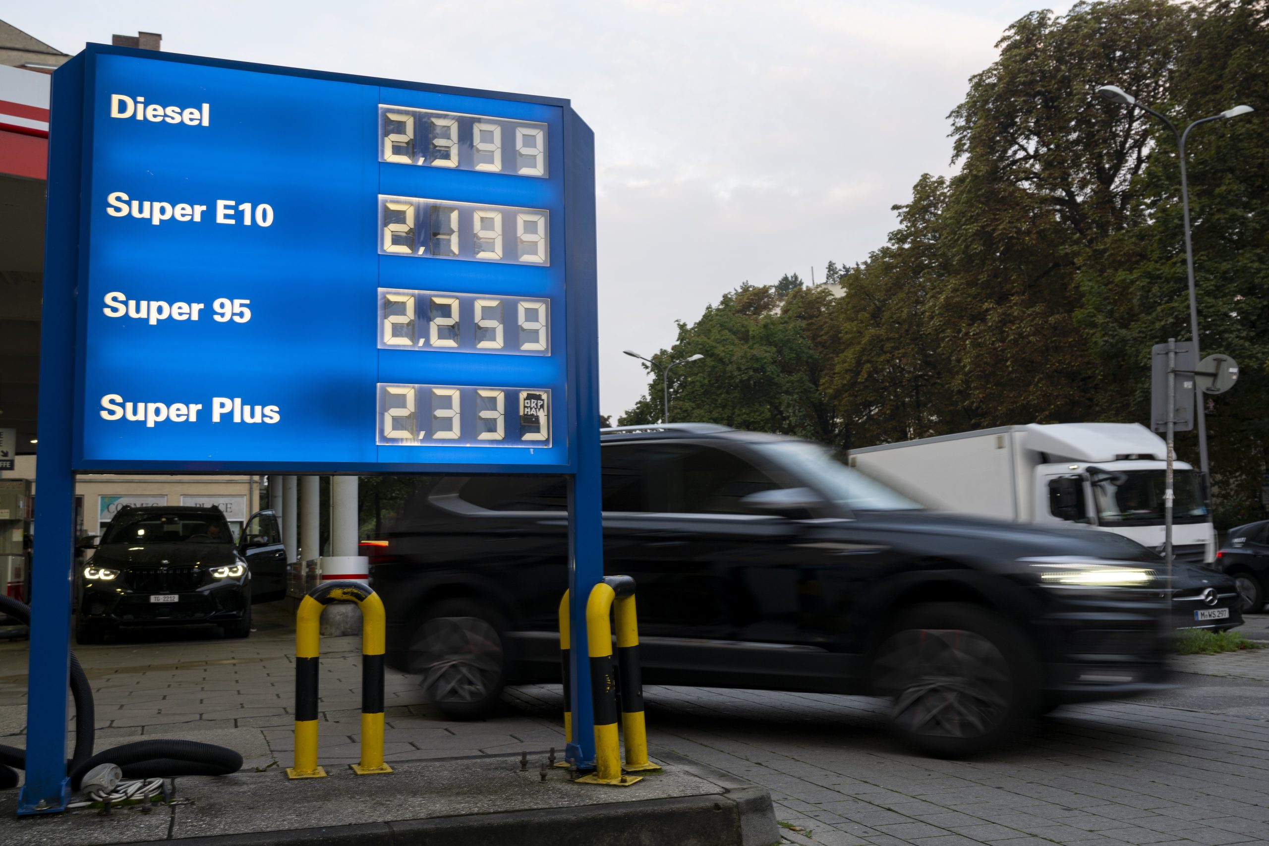 Explodierende Benzinpreise in 2024? Das erwartet der ADAC