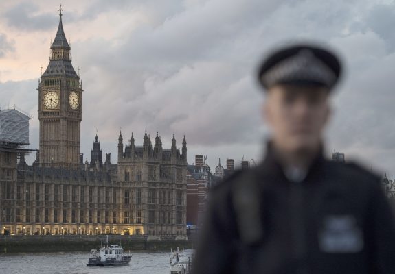 In der Nähe des britischen Parlaments hat gestern einen Terroranschlag gegeben. Foto: Lauren Hurley/PA Wire/dpa.
