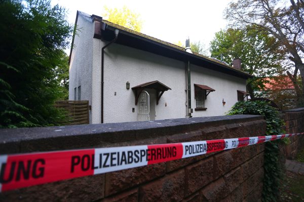 Die Polizei sucht nach dem Tod einer Rentnerin in Wiebelskirchen nach dem Täter. Foto: BeckerBredel.