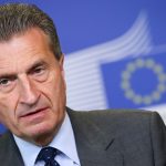 EU-Kommissar Günther Oettinger hat über das Saarland gelästert. Foto: Foto: Julien Warnand/EPA/dpa-Bildfunk.
