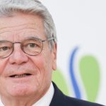 Ex-Bundespräsident Joachim Gauck kommt im Dezember nach Saarbrücken. Foto: Friso Gentsch/dpa-Bildfunk.