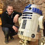 Guidon Messika, hier mit R2-D2. Foto: BeckerBredel