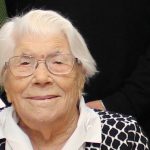 Martha Knödel aus Homburg-Beeden ist mit 105 Jahren wohl die älteste Saarländerin. Foto: Stadt Homburg/Linda Barth.