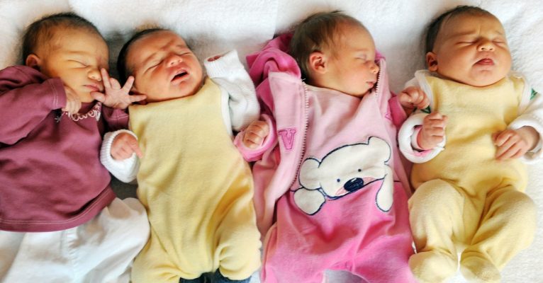 Babyalarm auch im Saarland: Im Saarland gab es 2016 so viele Geburten wie zuletzt 2001. Symbolfoto: Waltraud Grubitzsch/dpa-Bildfunk.