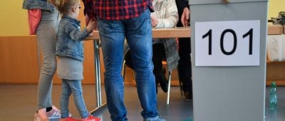 Das Mindestalter bei saarländischen Landtags- und Kommunalwahlen bleib 18. Symbolfoto: Arne Dedert/dpa-Bildfunk.