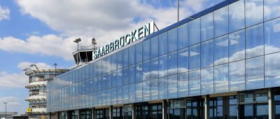 Das Terminal des Flughafens Saarbrücken: Vom 11. bis 30 März 2019 wird es keine Starts und Landungen von hier aus geben. Foto: EPei/Wikipedia / Lizenz: CC BY-SA 3.0 DE