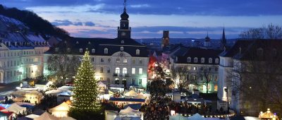 Der Weihnachtsmarkt in Alt-Saarbrücken findet dieses Jahr zum 44. Mal statt. Foto: BeckerBredel