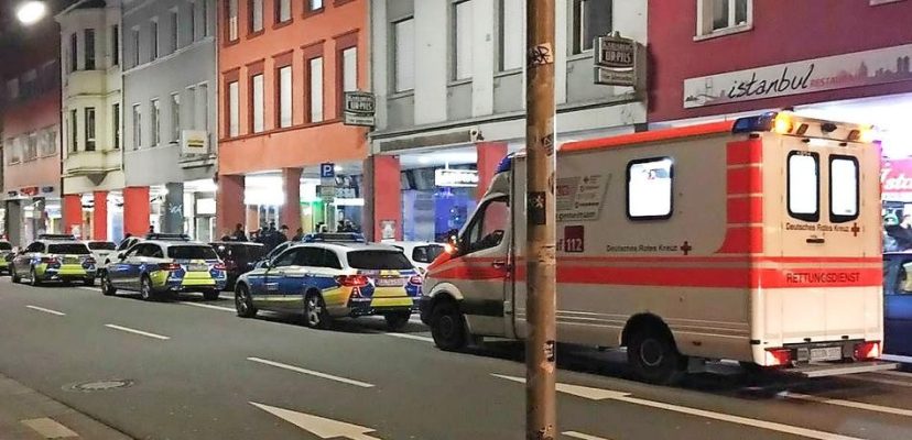 Interne Polizeiberichte deuten auf einen möglichen Drogenkampf in der Innenstadt von Saarbrücken hin. Im Zentrum: ein Shisha-Café in der Dudweilerstraße. Foto: BeckerBredel.