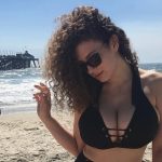 Sex-Podcasterin Leila Lowfire nimmt wohl am Dschungelcamp 2019 teil. Foto: Instagram.