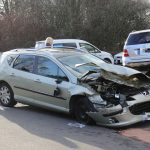 In Merzig-Hilbringen kam es am heutigen Freitag (22. Februar 2019) zu einem schweren Verkehrsunfall, bei dem mehrere Menschen verletzt wurden. Foto: Becker&Bredel
