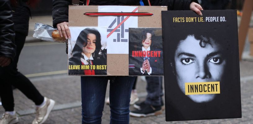 Viele Fans sind von der Unschuld Michael Jacksons überzeugt. Symbolfoto: dpa-Bildfunk/Yui Mok