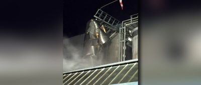 Auf dem Gelände der Karlsberg-Brauerei in Homburg war in der Nacht zu Donnerstag ein Silo implodiert. Foto: Feuerwehr Homburg.