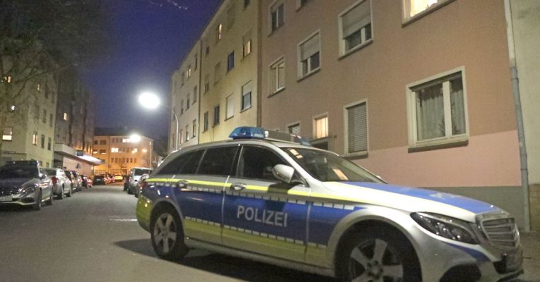 Der Vorfall soll sich am Sonntag in der Steinstraße in Saarbrücken-Malstatt ereignet haben. Foto: BeckerBredel