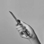 Die 15-Jährige gab an, mit einem Messer angegriffen worden zu sein. Symbolfoto: Pixabay (CC0-Lizenz).