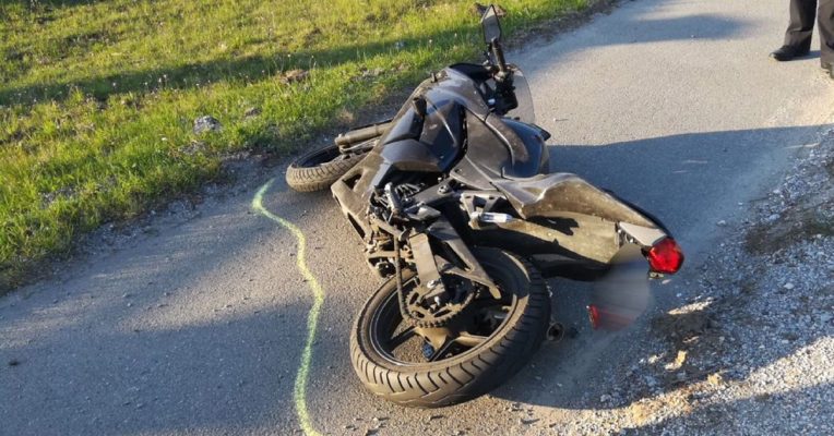 Nach dem Unfall in Wadgassen flüchteten der Biker und seine Beifahrerin. Symbolfoto: Polizeiinspektion Goslar