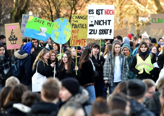 Die Protestbewegung „Fridays for Future“ geht heute auch in Saarbrücken auf die Straße. Foto: BeckerBredel