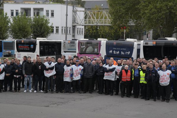 Aktuell streiken zahlreiche Busfahrer im Saarland, unter anderem die der Saarbahn GmbH. Foto: BeckerBredel