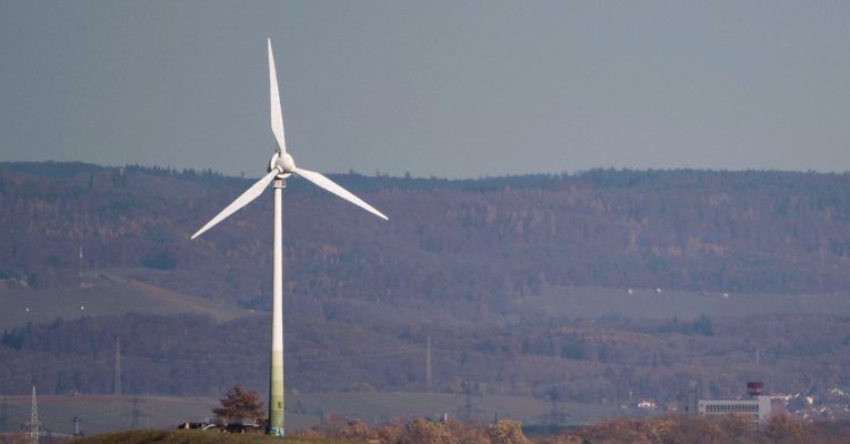 Das Saarland hat laut Studie bei den erneuerbaren Energien Verbesserungsbedarf in allen Bereichen. Symbolfoto: Marijan Murat/dpa-Bildfunk