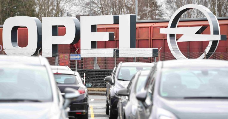 Das neue Batteriewerk soll am Opel-Standort in Kaiserslautern entstehen. Symbolfoto: Uwe Anspach/dpa-Bildfunk