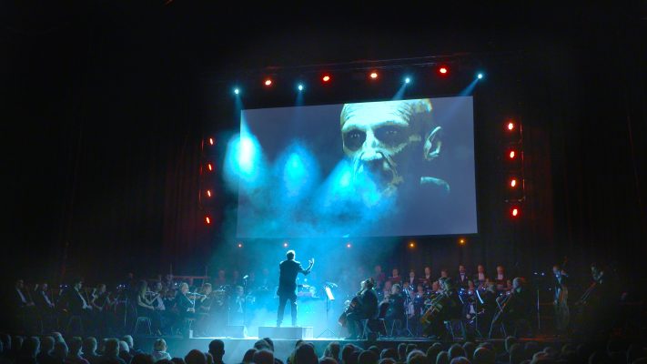 Bei der "Game of Thrones – The Concert Show" treten ein Orchester, ein großer Chor sowie Solokünstler auf. Foto: Highlight-Concerts GmbH