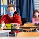 Das saarländische Bildungsministerium hat am Donnerstag (14. Mai 2020) bekannt gegeben, wie es in den Schulen im Saarland weitergeht. Symbolfoto: Sven Hoppe/dpa