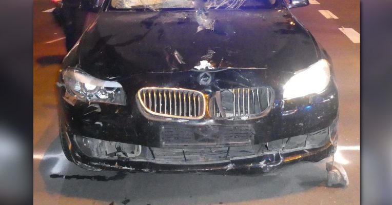 An dem BMW entstand ein Totalschaden. Symbolfoto: Presseportal/Polizei