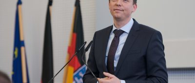 Ministerpräsident Tobias Hans hatte bei dem "Zwischengipfel" der Großregion den Vorsitz. Archivfoto: Oliver Dietze/dpa-Bildfunk