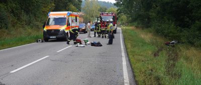 Auf der B407 wurde ein Motorradfahrer aus Merzig-Wadern bei einem Wild-Unfall schwer verletzt. Foto: Florian Blaes/newstr