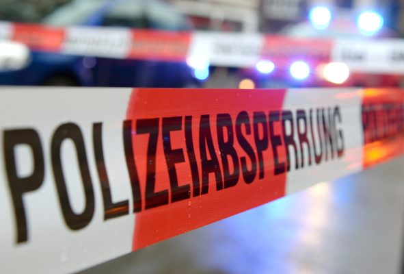In Zweibrücken ist ein 40-jähriger Mann von seinem Nachbarn erstochen worden. Dieser plädiert auf Notwehr. Symbolfoto: Patrick Seeger/dpa-Bildfunk