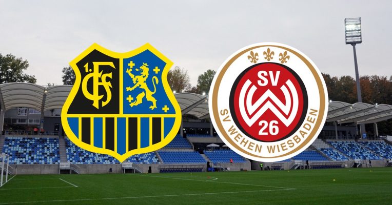 Der 1. FC Saarbrücken trifft heute (21.11.2020) auf den SV Wehen Wiesbaden. Symbolfoto Hintergrund: BeckerBredel