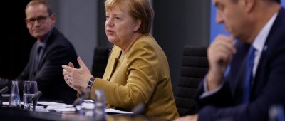 Bundeskanzlerin Angela Merkel stellte nach langen Beratungen zwischen Bund und Ländern die neuen Corona-Maßnahmen vor. Foto: Odd Andersen/dpa-Bildfunk