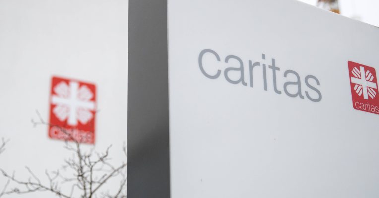 Für die "Caritas" arbeiten deutschlandweit mehr als 600.000 Beschäftigte. Foto: dpa-Bildfunk
