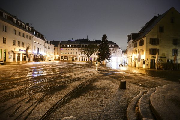 Zum Jahreswechsel erwartet der Deutsche Wetterdienst leichte Schneefälle im Saarland. Symbolfoto: BeckerBredel