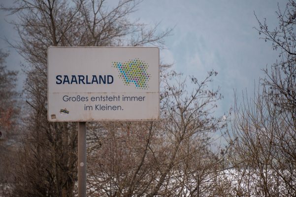 Die wichtigsten Nachrichten aus dem Saarland vom Ostermontag (06.04.2021) findet ihr bei SOL.DE. Symbolfoto: picture alliance/dpa | Harald Tittel