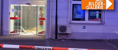 Bei der Sprengung wurde der Vorraum der Sparkasse in Freisen komplett zerstört. Foto: Florian Blaes/news-trier.de