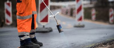 Rund 60 Millionen Euro stehen 2021 im Saarland für die Sanierung und den Ausbau von Straßen und Wegen zur Verfügung. Symbolfoto: Andreas Arnold/dpa-Bildfunk
